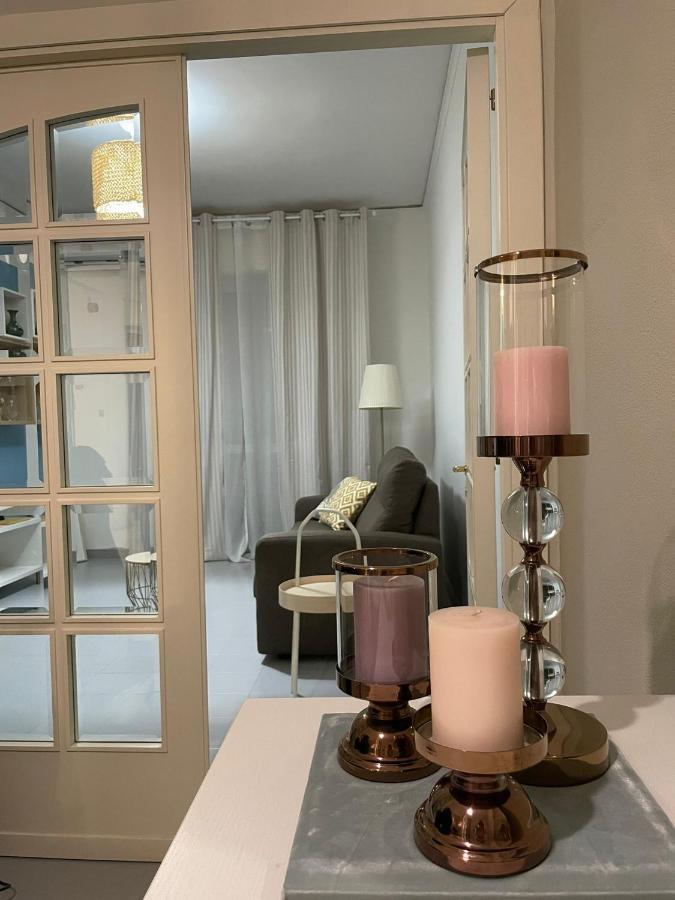 Casa Di Nonna: Appartamento Naples Luaran gambar